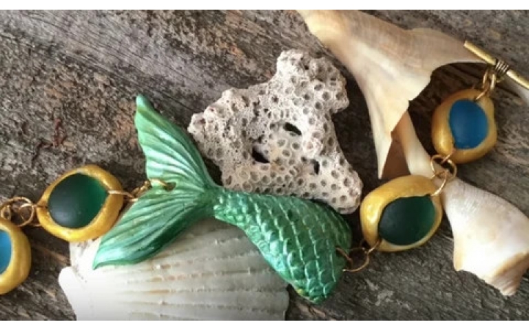 Lumina Clay Mermaid Tail Bracelet {via When Creativity Knocks}